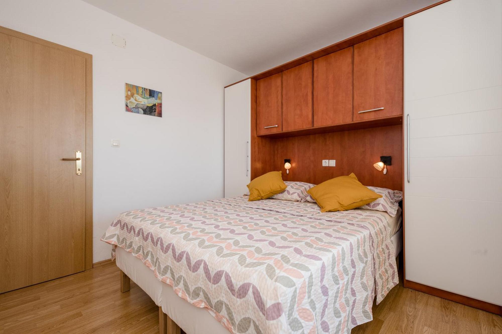 Casa Surya - Apartments With Sea View And Swimming Pool Barbat na Rabu Eksteriør bilde